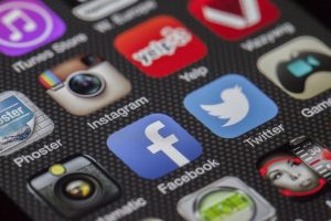 Automotive Industry Marketing Strategy On Social Media