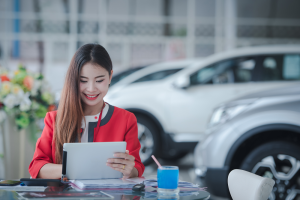 Keep Customers Engaged Auto Dealership Rewards App